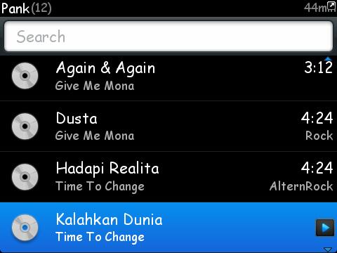 Backsounds sore ini @TTC_squad Kalahkan Dunia. Lagi suka banget sama lagu nya mas mas keren ini :)