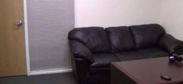 17 8 On Twitter Couch For Sale It S Slightly Used Http T Co