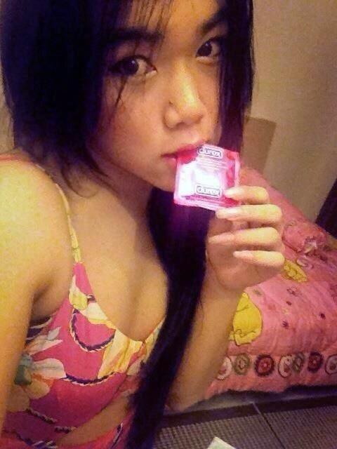 olie_noey's tweet photo. Happy Valentine"Day 😁😍😘18บวกภ http://t.co/9xDbilKoQn