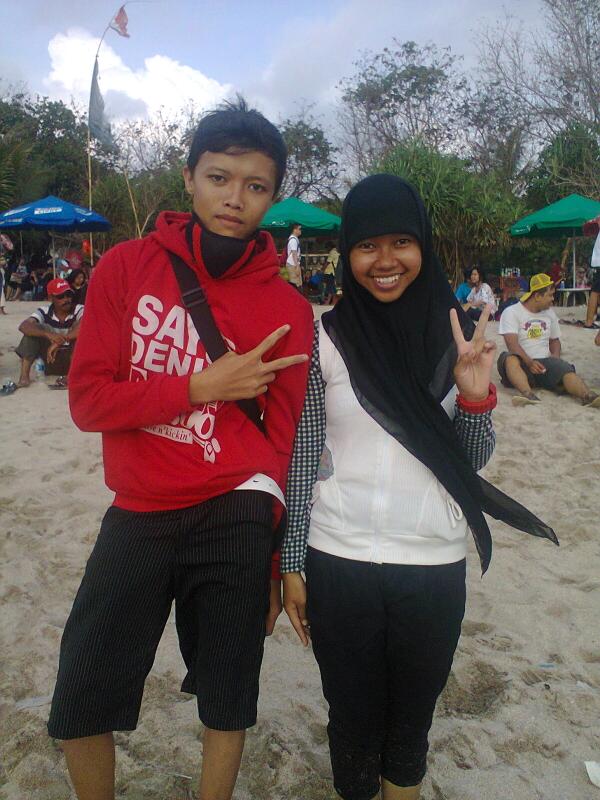 FitriaFD's tweet photo. Bersama :* http://t.co/FLMg4sy2RG