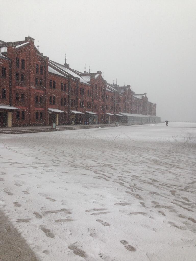 雪。 hqdefault.jpg