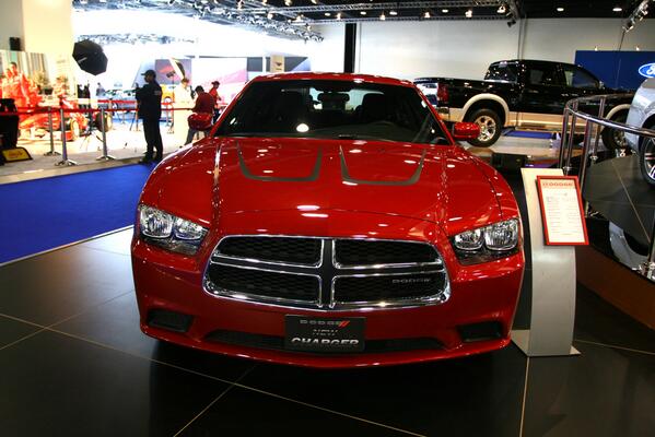 DohaWeb1's tweet photo. @VodafoneQatar To own a fiery red Dodge charger is #aGoodThing http://t.co/nH44GO6AM9