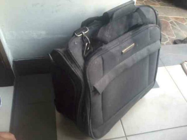 ziandratha's tweet image. @aleagheasane