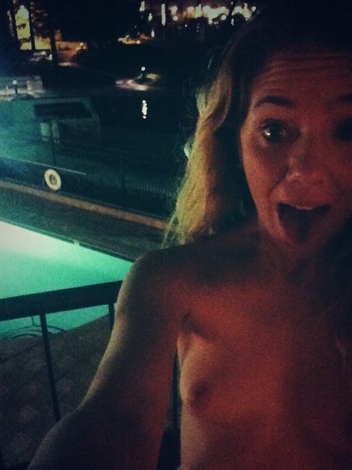 Naked on balconies http://t.co/oM7IBPhMmH<a href="/tag/follow"class="tags"><span>#follow</span></a>