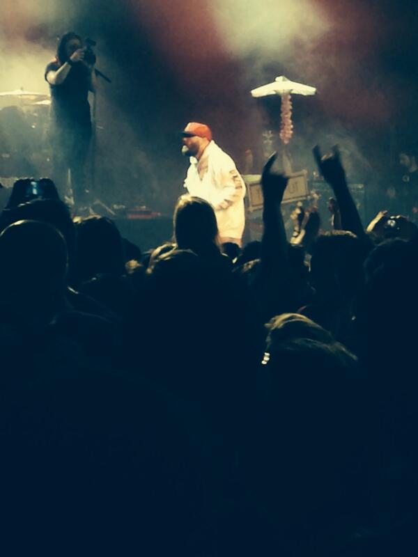 jacqui_yeah's tweet image. @KerrangRadio @idontevenknowm8 Limp Bizkit Kerrang Tour #Birminghamo2