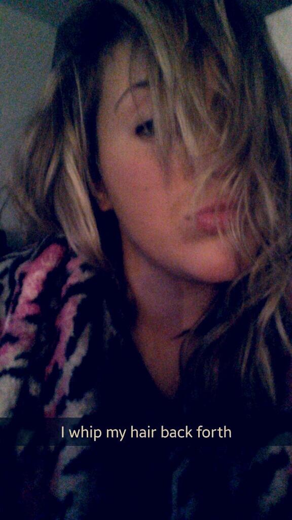 inayoder96's tweet image. Goofy is my middle name*