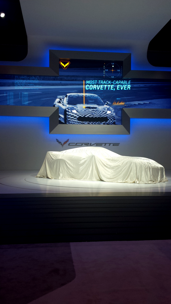 ChevroletCanada's tweet photo. #ChevyCIAS undercover beauty at  @autoshowcanada this morning. More to come. http://t.co/oAcbE92IJV