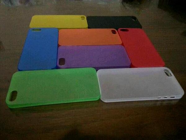 Ultra thin 0.3mm iphone 5 Price IDR 45K add 25DEDC4D or 081296115582
