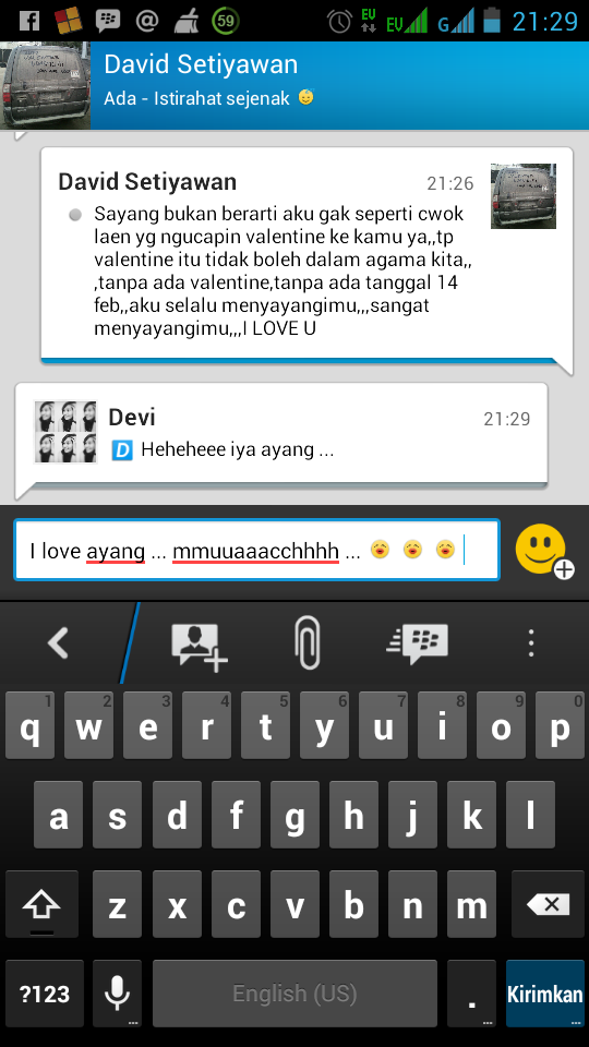 devi_nyo's tweet photo. Love love ayang aku ... http://t.co/YOx0O6NJCQ