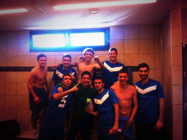 PerdicesFC's tweet photo. Instantánea post partido celebrando la primera posición de la liguilla muy trabajada #GoPerdis http://t.co/NiPe1BkJRZ
