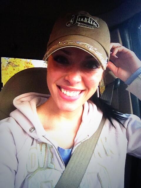 _iamladysavage's tweet photo. Happy Valentine's Day Twitter!! #smile http://t.co/zddrWUCbOE