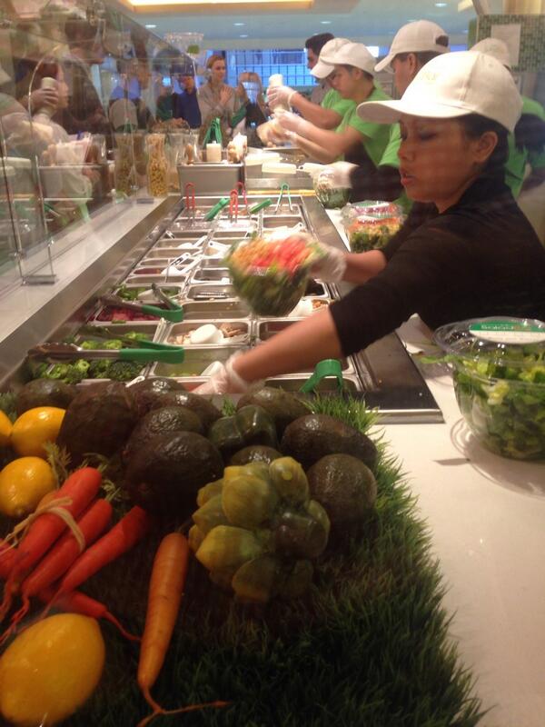 MPLS_Skyways's tweet photo. Giving the new "Salad Bar" a try in the City Center #skyway - looks fresh and colorful so it must be good. http://t.co/vTPk6hbvMD