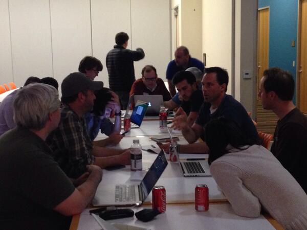CocoaHeadsLA's tweet photo. Mtg last night was great! http://t.co/uOnTG3TKHX