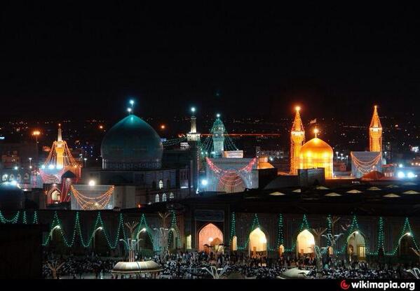 HAS1232012's tweet photo. ذابت مهجتي ... واشتاقت روحي ... وقلبي... لذاك الضريح ...
ضريح الامام علي بن موسي الرضا'عليه السلام' http://t.co/HTXuqDWG2a