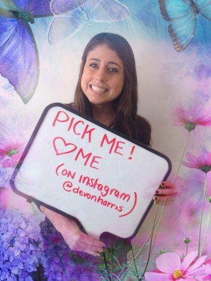 MBoothAgency's tweet photo. Single 8: @d_evonharris won't dance her way into your heart...she'll bop or shuffle. The way into hers: Nachos #MDate http://t.co/au5ZghBO5U