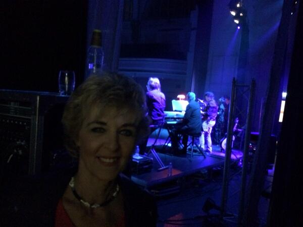 jan_anny's tweet photo. De show gaat beginnen!
Anny &amp; Jan zijn er klaar voor! http://t.co/DY8B6dBnDL