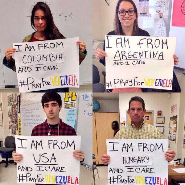 SinMiedoVe's tweet photo. "@RUBEN_SANTANA1: Personas de todo el mundo se toman foto en solidaridad con Venezuela  @NTN24ve http://t.co/aFXE6tLMUv"