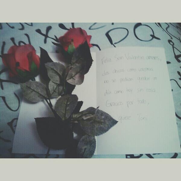 mireeia22's tweet photo. Eres un amor♥ @toniGM97 @MaiteAlbert http://t.co/qSD0pOOi2N