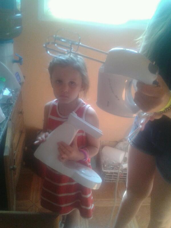 mariecerone's tweet photo. cocinando un poco http://t.co/UecUE7Vkpb