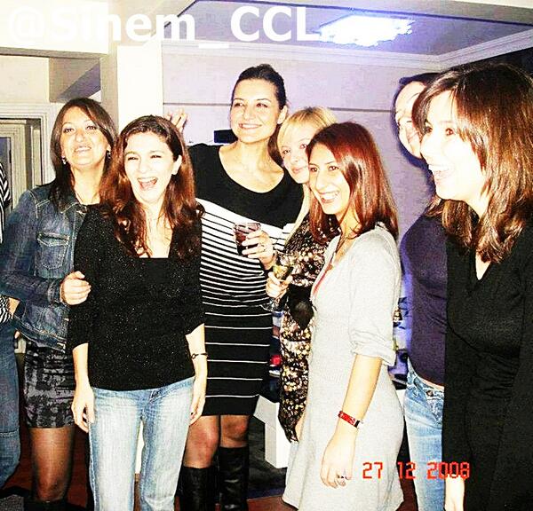 Sinem_CCL's tweet photo. @sinem_world @Sinemfann Siz gördünüz mü @sinem_ceceli 'yi ?bazı fanlar görmedi :(( '' :D http://t.co/1tO7WW3QlA