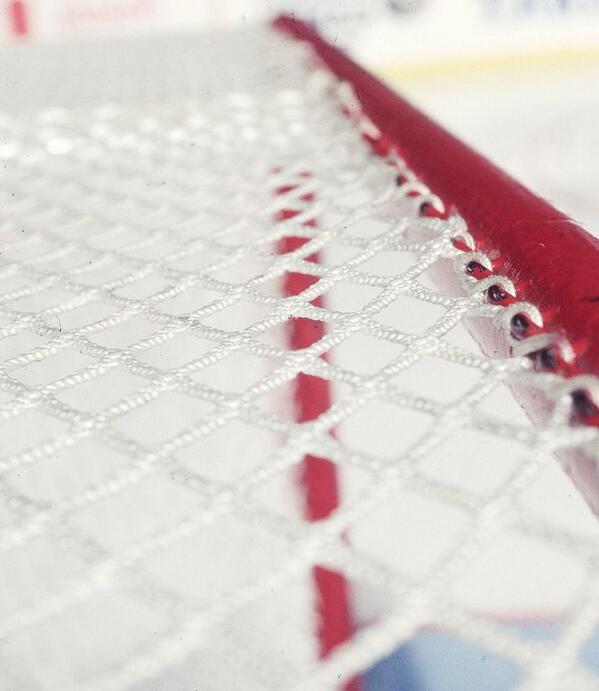 ProHockeyLife_'s tweet photo. "You miss 100% of the shots you don't take." - Wayne Gretzky #WeLiveHockey http://t.co/SOJJqK3Bg3