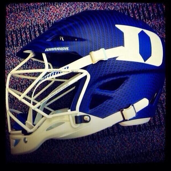 NicestUnis's tweet photo. Duke custom warrior helmet !! http://t.co/zacjn0Gv3G