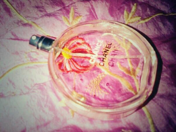 fdtrsttd4's tweet photo. جماله ريحتتته بس ♡ http://t.co/I2Z1gAWOW1"