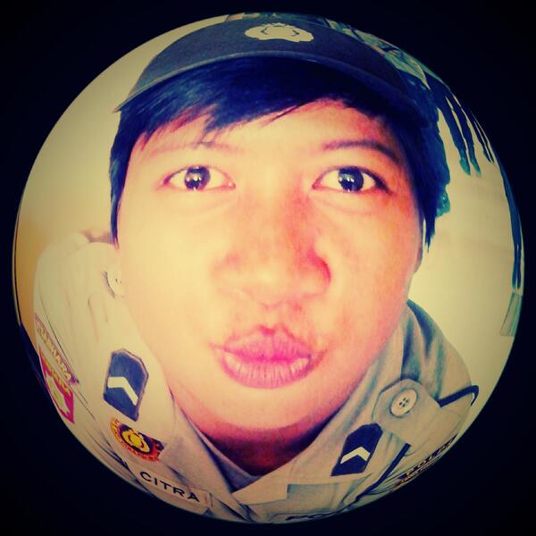 SiDepi's tweet photo. When I'm boring I do something like this ! :D http://t.co/FW3aErxaoM
