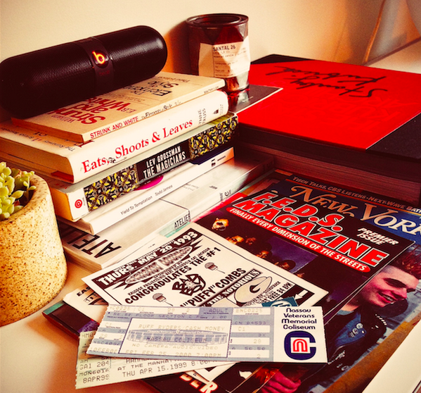Missinfo's tweet photo. My workspace mixes hip hop culture, music, memories, art, writing, more. Tell @1Msqft what inspires u? #1msqft http://t.co/jx12RAIDOW