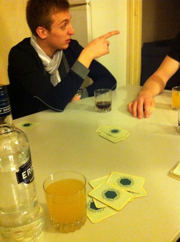RinaldiHugo's tweet photo. Soirée tranquille au pavillon http://t.co/GwQm7P6RH7