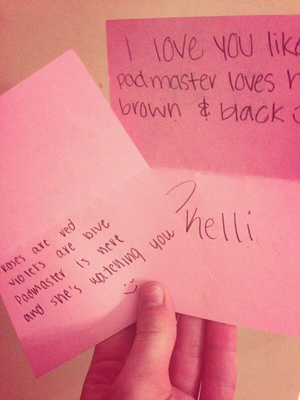 liz_kaz96's tweet image. The best thing that happened to me all day! 😂😂😂😂 love you @kelli_heflin327 and @lizzy_bai #padmaster