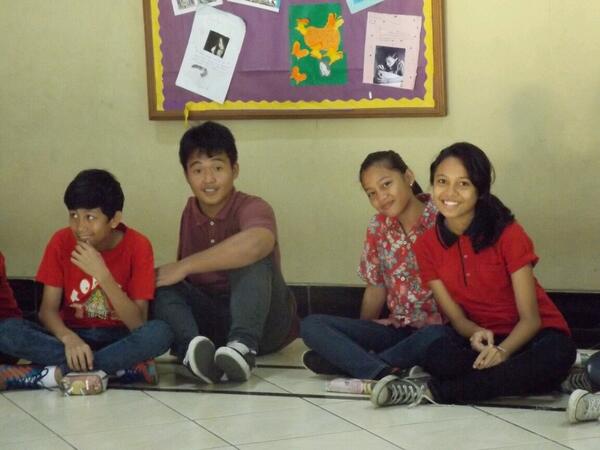 KasihKass's tweet photo. @ToarDaniel http://t.co/NhGGD2jIbb