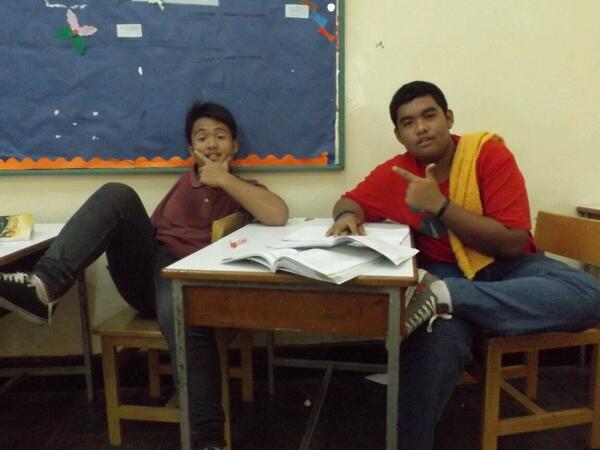KasihKass's tweet photo. @ToarDaniel http://t.co/RwlBmwU0zM
