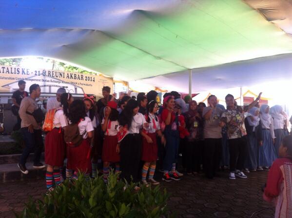 Barusan dies natalis di smanti menggila guysssss!!!! #ReuniAkbar