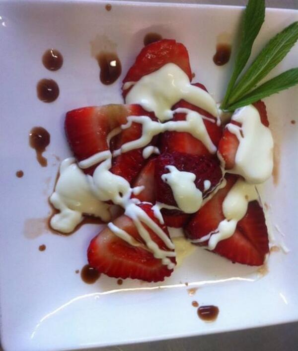 Caramelised wattle seed balsamic and Strawberries.... Oh yeah! #cdwf