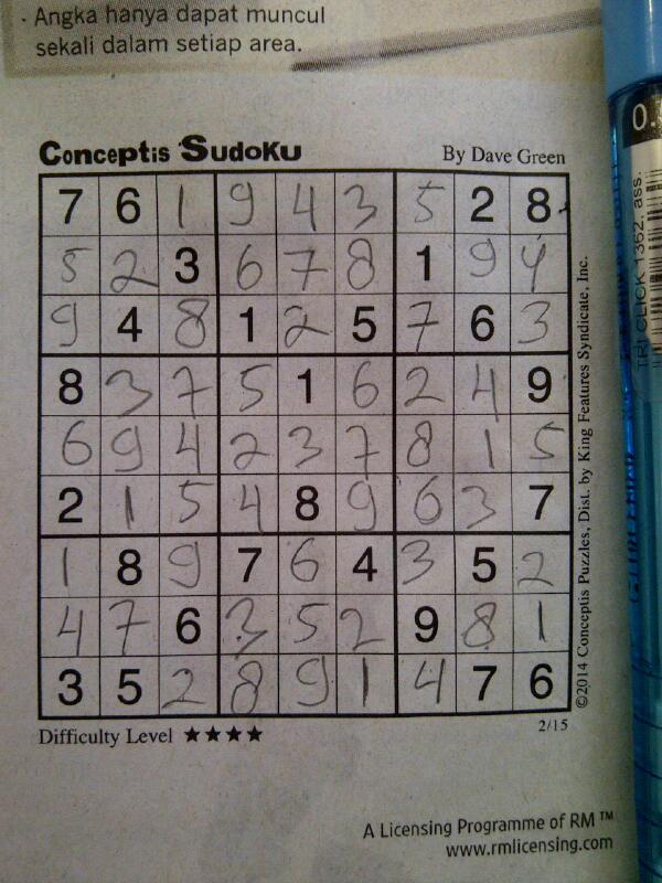 SakaSaja's tweet photo. @KompasKlasika  #TantanganSudoku http://t.co/gRZNnX4Jjc