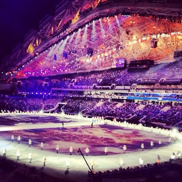 Открытие зимние олимпийские игры сочи 2014. Церемония открытия сочи 2014. Открытые олимпиады в сочи. Церемония открытия олимпиады в сочи 2014. Зимние олимпийские игры в сочи 2014.