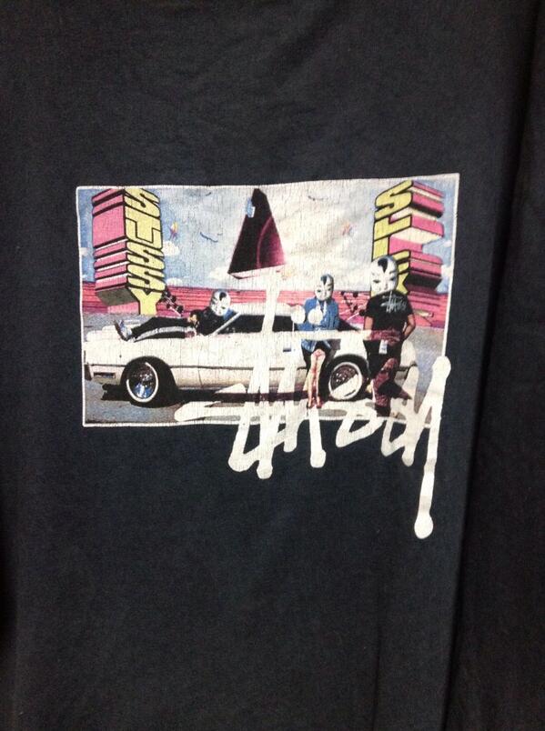 tkh_aru's tweet photo. 常葉を探せ！in STUSSY http://t.co/Gay6x8e4s6