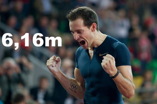 cyclingontnt's tweet photo. BRAVO RENAUD LAVILLENIE! This is what breaking Sergei Bubka's pole vault World Record feels like! http://t.co/5kvQIYExwu