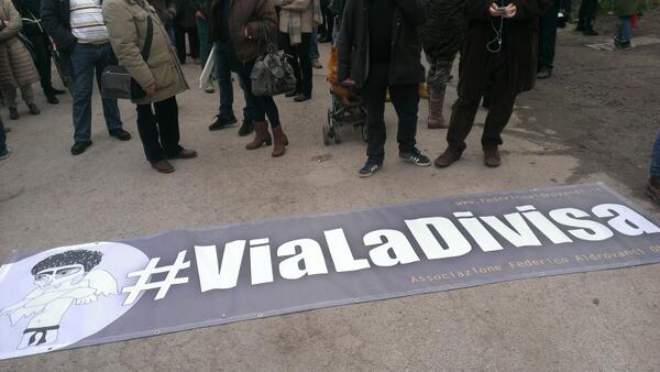 LabasBo's tweet image. #Vialadivisa #Ferrara @global_project continua ad arrivare gente al concentramento. @Cs_TPO