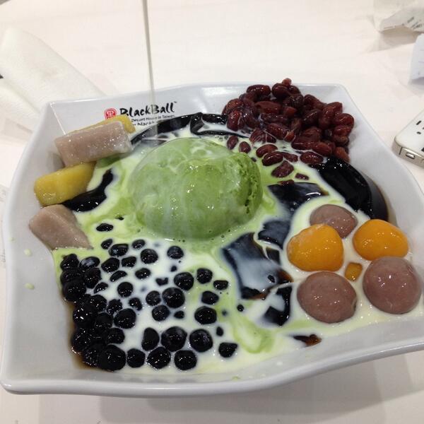 "<a href="/mirzafirdaus/">Mirza Firdaus</a>: Makan bubur londo dulu braaaay " maem ronde ya masbroo? Wakakakka ronde taiwan