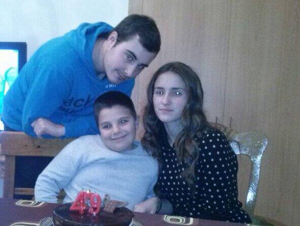soniagilfolch's tweet photo. Cumple! http://t.co/0wFGVp9tCO