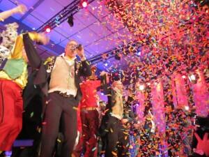 DL_Vastelaovend's tweet photo. Verslag @LVK2014: Het LVK is en blijft één groot feest http://t.co/jyCducnhBp #LVK14 #vl14 / @stichtinglvk @plagg http://t.co/xhcA70fe4j