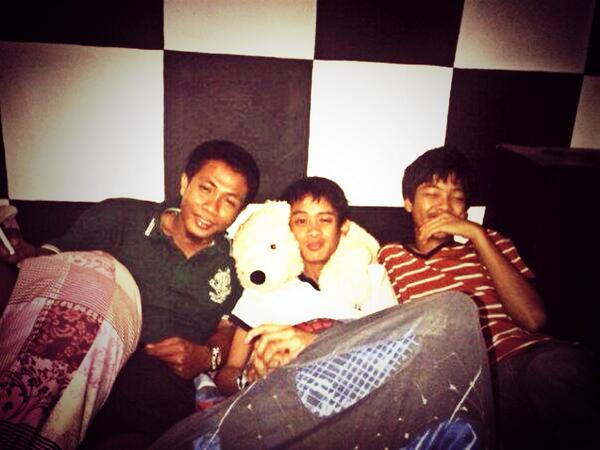 capooubee's tweet photo. @Andi_cong   haha lamanya m. http://t.co/Qo7mHFgBOw