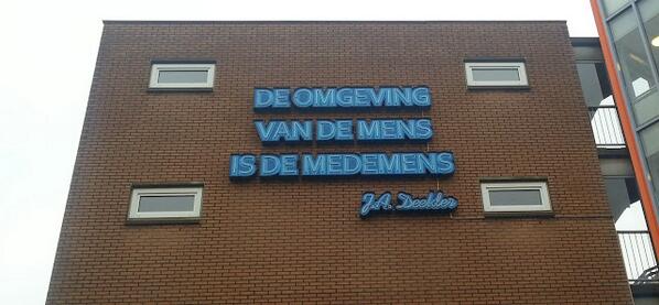 Elke keer als ik hier in R'dam langs loop overstemt een bijzondere blijmoedigheid alles.