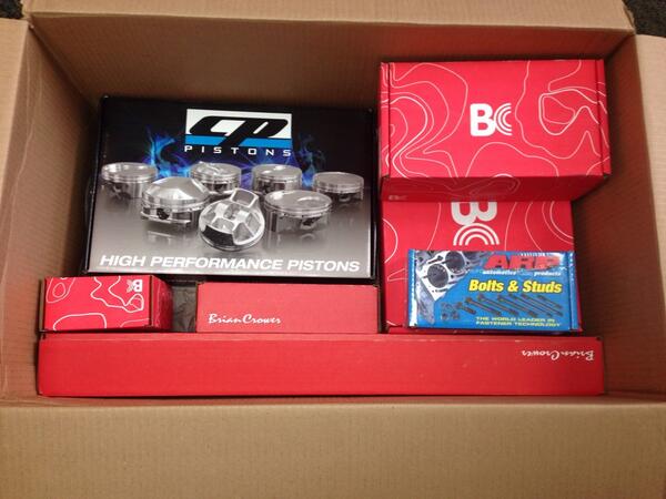 MatsBaribeau's tweet image. We have partnered up with @runBC for the 2014 @FormulaDrift season. #gitndrift #runbc #briancrower #formulad