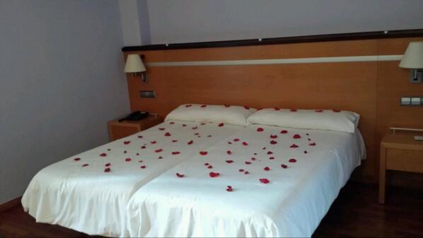 Que buen dia de san valentin...acompañada del mejor pitufo del mundo! !! Te amo <a href="/jaimeguri/">Jaime G.R.</a>