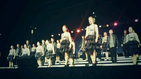BriaSaysHello's tweet photo. Neenah's Vintage 2014 is stealing the stage! #showchoirswag #Silverstage2014 http://t.co/HYew7XXgTi