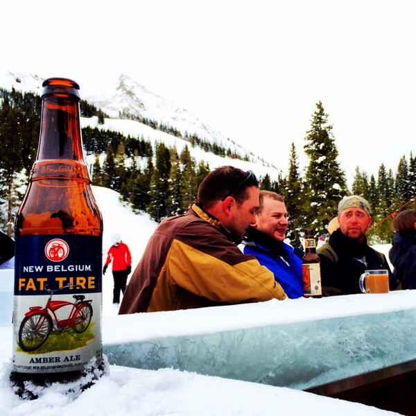 _TravelCB's tweet image. Enjoy a cold drink on this super warm day at the ice bar.  #skicb