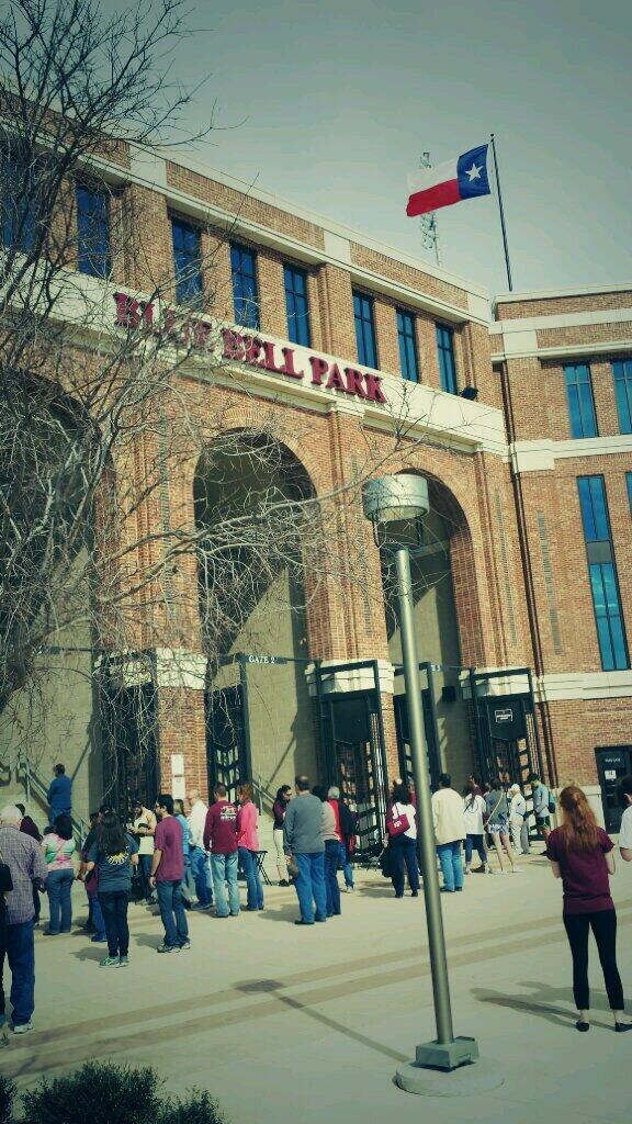 Luke Simons (@lukes_look) on Twitter photo Great day at <a href="/TheScoop_OFBBP/">BlueBellPark</a> for game 2 of the @Aggie_Baseball season. Great day at <a href="/TheScoop_OFBBP/">BlueBellPark</a> for game 2 of the @Aggie_Baseball season.